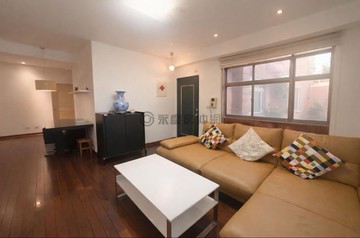 近未來捷運老街旁藝品世家文藝美4房+車位｜新北市鶯歌區育英街