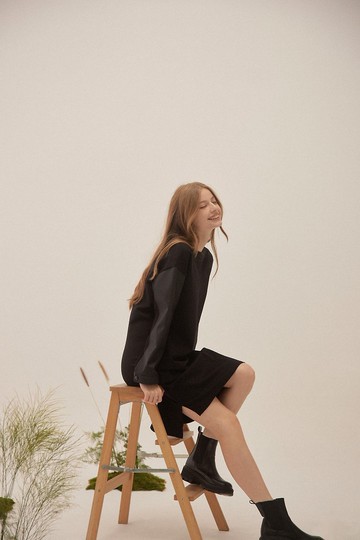 EVOPURE+ KLARA 長袖皮革拼接連身洋裝