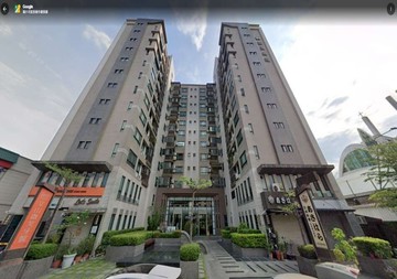 文山特區陽台進出大四房B1平車｜高雄市鳳山區文衡路