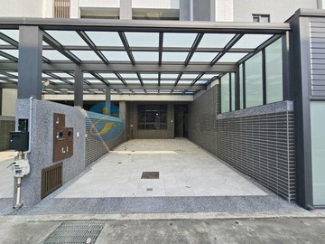 湖口吳厝 璞石2 全新大地坪透天 可停雙車｜新竹縣湖口鄉信昌七街