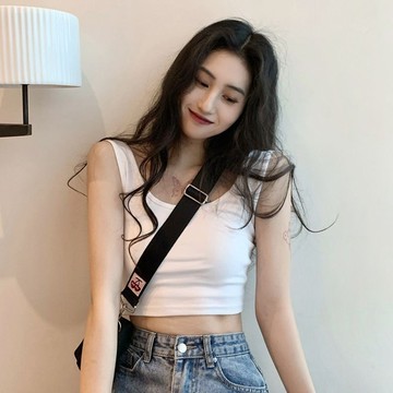 【夏季辣妹必備】白色吊帶背心 外穿 ins超火 修身 露臍短款 裹胸內搭上衣 帶胸墊 內搭 外穿 短款 修身 設計感 上