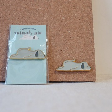 訓教狗鐵襟章 | sleeping dog pin