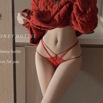 °• 𝘔𝘖𝘔𝘖𝘕𝘈 •°🫧現貨🫰夢幻繆斯 原創FY純欲性感誘人本命年蕾絲交叉中低腰三角內褲AB-268