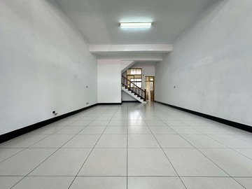 ~前站戶政美透天~近中原SOGO海華商圈｜桃園市中壢區溪洲街