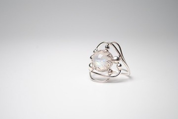 彩色月光石流線戒