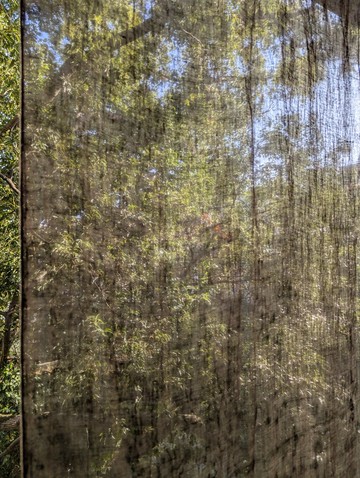 鐵鏽染亞麻布簾