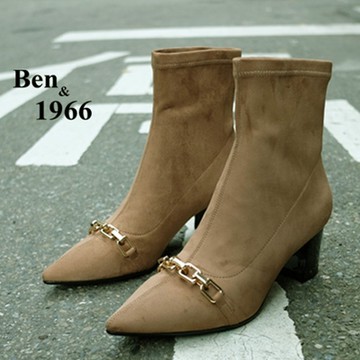 Ben&1966高級彈力羊猄絨氣質尖頭釦飾短靴-駝(217172)