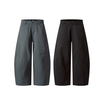 【PORY STORE】 韓國2色挺版顯瘦彎刀褲 寬鬆 垂墜 實拍 韓系 設計感 男生 寬褲 長褲 西裝褲