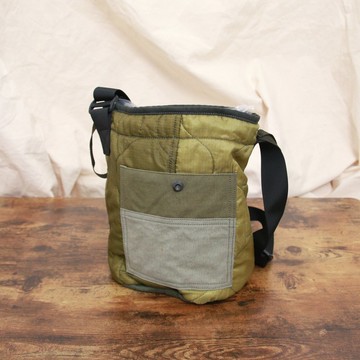 Back to Green:: 經典斜背 再製軍綠拼接 B-07 vintage bag