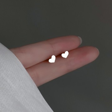 925純銀愛心耳釘女夏年新款潮小巧精致耳環個性氣質高級耳飾