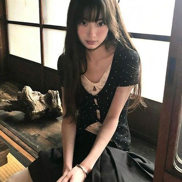 本土出貨 假兩件短袖 假兩件T恤 短袖T恤 韓系假兩件波點短袖女夏季穿搭拼接蕾絲正肩t恤修身設計感上衣insHj R