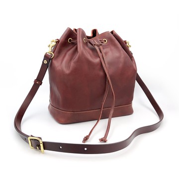 手工植鞣皮革-M號水桶包 leather bucket bag