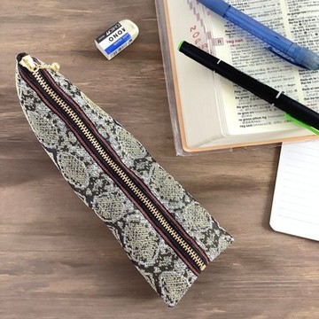 【銀蛇紋】畳緣 方形筆袋 銀色 蛇 蟒蛇