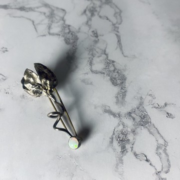 植造_十字果雙針胸針