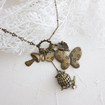 森林開派對。貓頭鷹 x 蘑菇 x 蝴蝶 x 水鑽 x 復古古銅項鍊