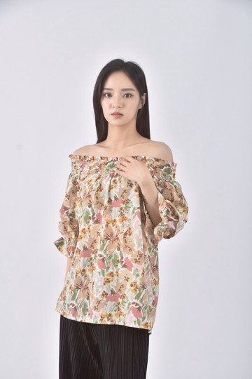 (S) ob style質感花紋棕色短袖上衣