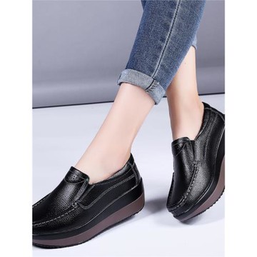 女真皮搖搖鞋新款厚底增高舒適休閑一腳蹬黑色上班鞋媽媽鞋秋冬季