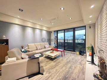 久樘香坡｜12期高樓景觀戶｜稀有四房雙平車｜台中市西屯區青海路二段