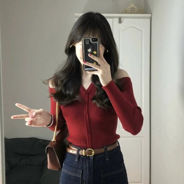 SY韓版上衣红色V领上衣露肩上衣長袖针织开衫女秋冬季设计感小众修身百搭气质长袖上衣潮