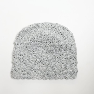 /精品/淺灰色氣質勾花舒適細軟美麗諾羊毛帽/手工編織無襯堆堆帽