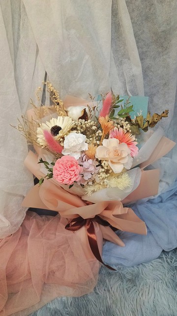 永生花束 抱抱筒 情人節花束 生日禮物