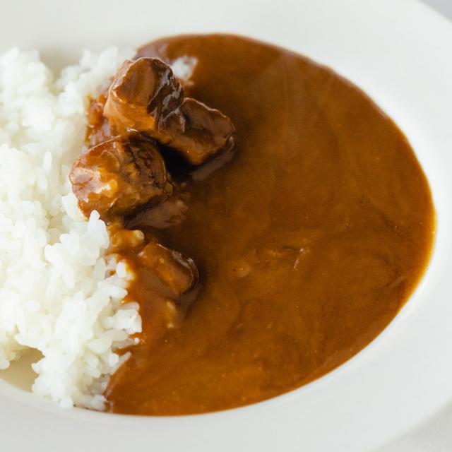 淡路牛玉ねぎカレー(中辛)(200g)