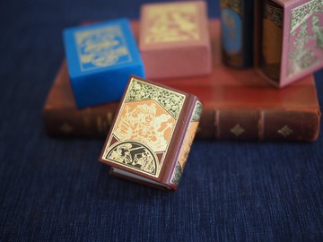 愛麗絲鏡中奇遇迷你書