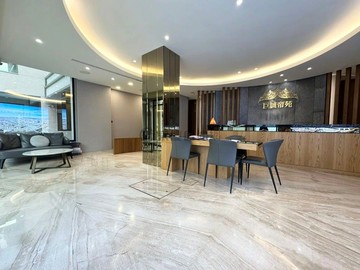 專任藍線序章｜頂級碉堡｜匠心打造精鑄電梯透店｜台中市東區東英一街