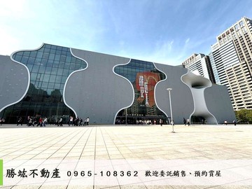 【西屯•輕屋齡傳家邸】電梯別墅•學區無憂｜台中市西屯區西墩南一巷