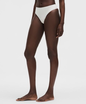 InvisiWear Mid-Rise Thong Underwear Size Medium