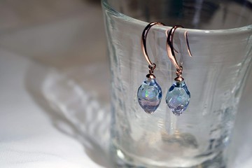 Mermaid Teardrop 人魚淚琉璃晶石耳環 藍漸變到粉紅