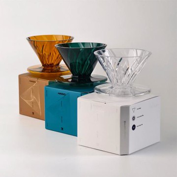 【HARIO】α 阿爾法 TRITAN 錐形凹肋濾杯-01