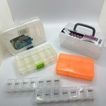 《翔翼百貨》迷你小藥盒 透明分裝盒 透明收納盒 隨身首飾盒 飾品收納盒 隨身塑料盒 飾品小透明盒 項鍊收納盒 耳塞收納盒