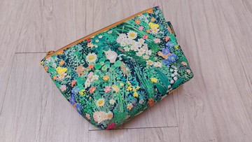 Leodoodoo 【限定布】日本設計師布-拉鍊厚鋪棉萬用包