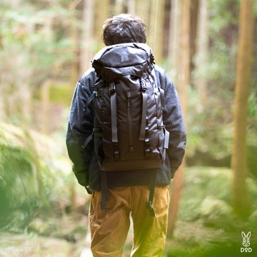 【部分現貨】DOD 防潑水 35L城市與山野旅行電腦後背包(2色)BA047