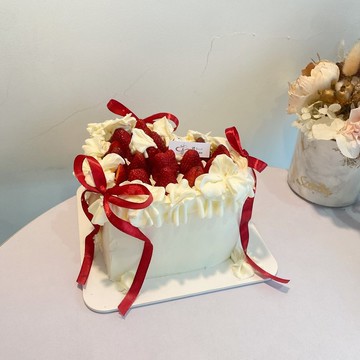 已過季 滿滿草莓愛心蛋糕 愛心蛋糕 客製化 蛋糕 紀念日 鑠甜點