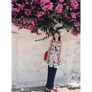 泰國云南旅游穿搭海邊度假多巴胺復古印花V領吊帶連衣裙A字短裙