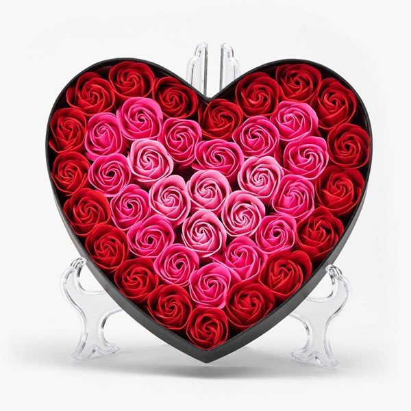 ホワイトデー 花 ギフト おしゃれ 入浴剤 プレゼント 可愛い ハート ボックス レッド 詰め合わせ バラ 赤 フラワーソープ 本物そっくり 枯れない 通販 Lineポイント最大0 5 Get Lineショッピング