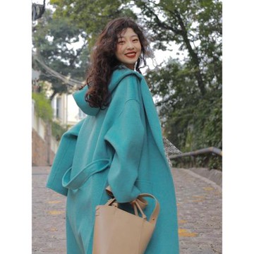 湖藍色連帽赫本風毛呢外套女秋冬2024新款慵懶風雙面羊毛呢子大衣