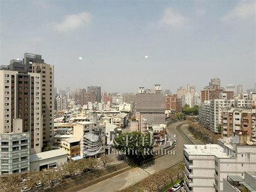 勝美術高樓視野美3房平車｜台中市西區大忠南街