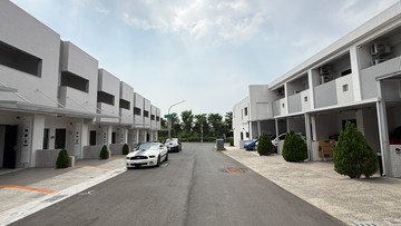 快☎️屋主決心賣2年全新車庫別墅｜高雄市小港區高坪五十路