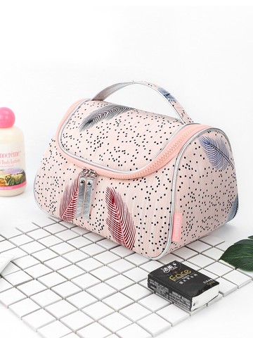 日單潮牌抖音同款氣質網紅便攜大容量裝化妝品刷子包出門水乳收納