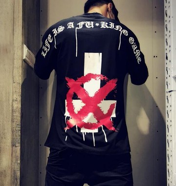 FINDSENSE MD 日系 潮 男 寬鬆 街頭時尚 特色字母印 短袖T恤 特色短T 字母T