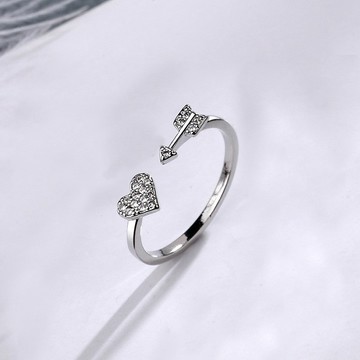 【SK飾品】一箭穿心鑲鑽戒指【810473】戒指/可調戒圍戒指