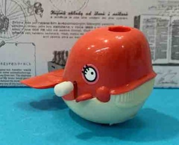 【震撼精品百貨】發條玩具-鯨魚-紅色#15454