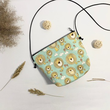 手作獅子王斜背包 旅行布包