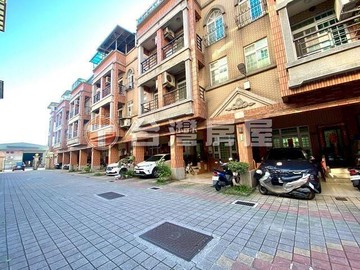 近平鎮大全聯稀有釋出透天別墅｜桃園市平鎮區南東路