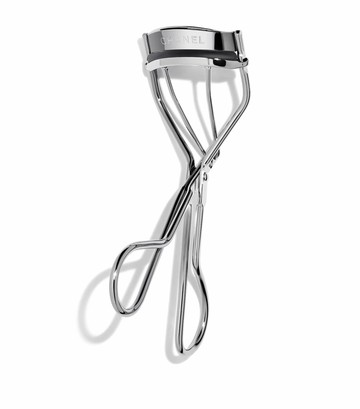 Le Recourbe Cils De Chanel Eyelash Curler
