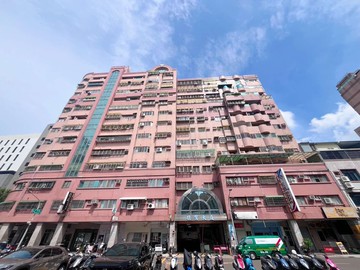 R15生態園區捷運1號出口旁陽台進出3+1房車位｜高雄市左營區重化街