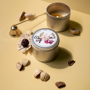 大豆蠟燭，柔和香氣，便攜式錫-櫻桃和香草